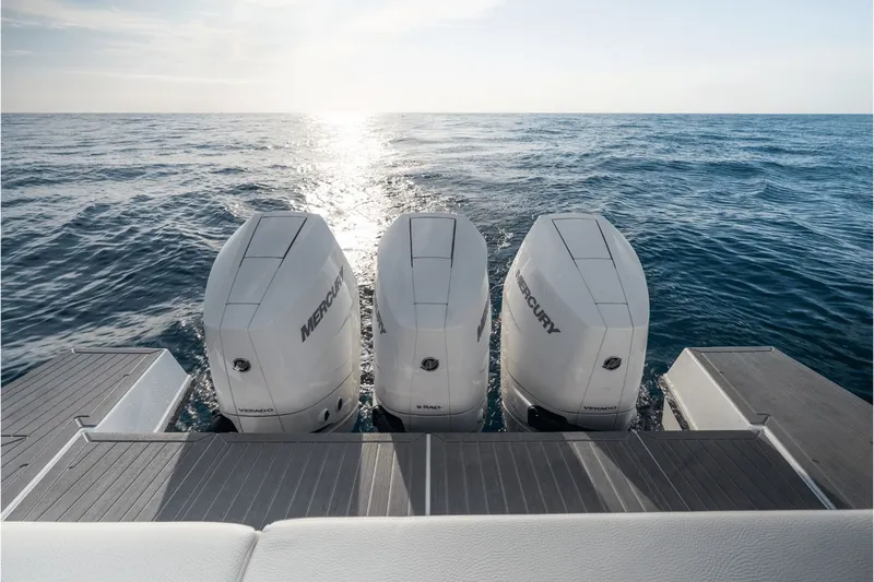 Slide: The Image of Cruisers 38GLS-OB 2027 - 54