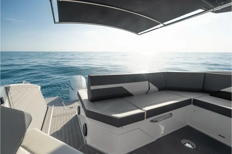 Slide: The Image of Cruisers 38GLS-OB 2027 - 63