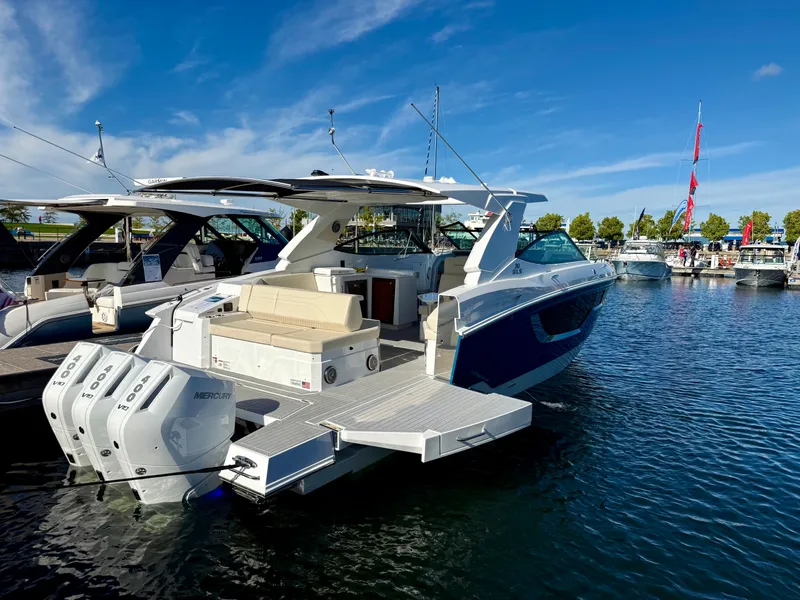 Slide: The Image of Cruisers 38 GLS OB 2027 - 2