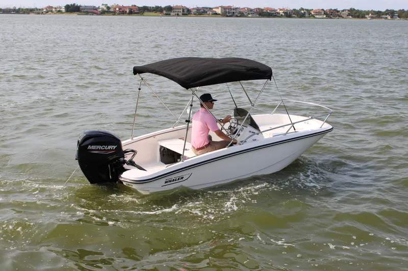 Slide: The Image of Boston Whaler 130 Super Sport 2027 - 3