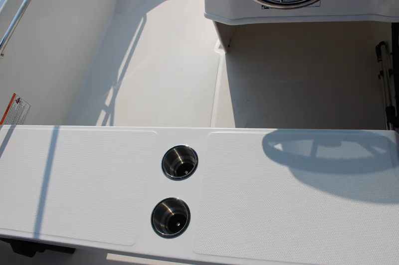 Slide: The Image of Boston Whaler 130 Super Sport 2027 - 18