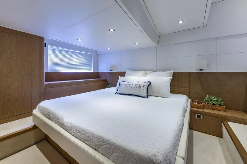 Slide: The Image of Luxurious bedroom interior of 2011 Beneteau Gran Turismo 49 Fly yacht. - 31