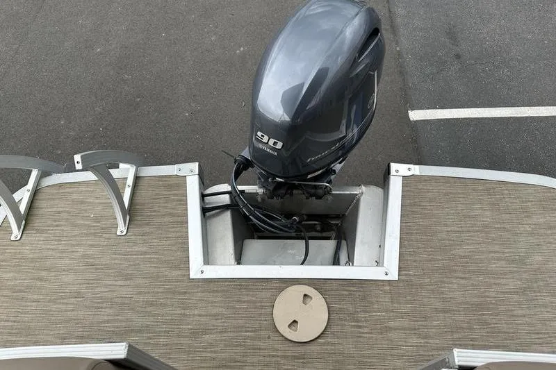 Slide: The Image of 2022 Bennington 22 SSRX boat with Yamaha 90 outboard motor, viewed from above. - 12