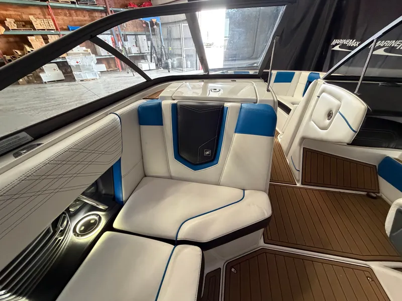 Slide: The Image of Nautique Super Air Nautique G21 2016 - 27