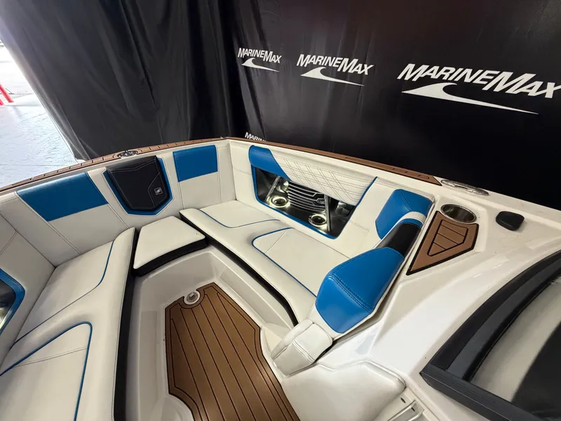 Slide: The Image of Nautique Super Air Nautique G21 2016 - 34