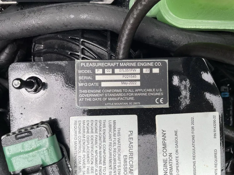 Slide: The Image of Pleasurecraft Marine Engine Co. label on Nautique G25 2022. - 39