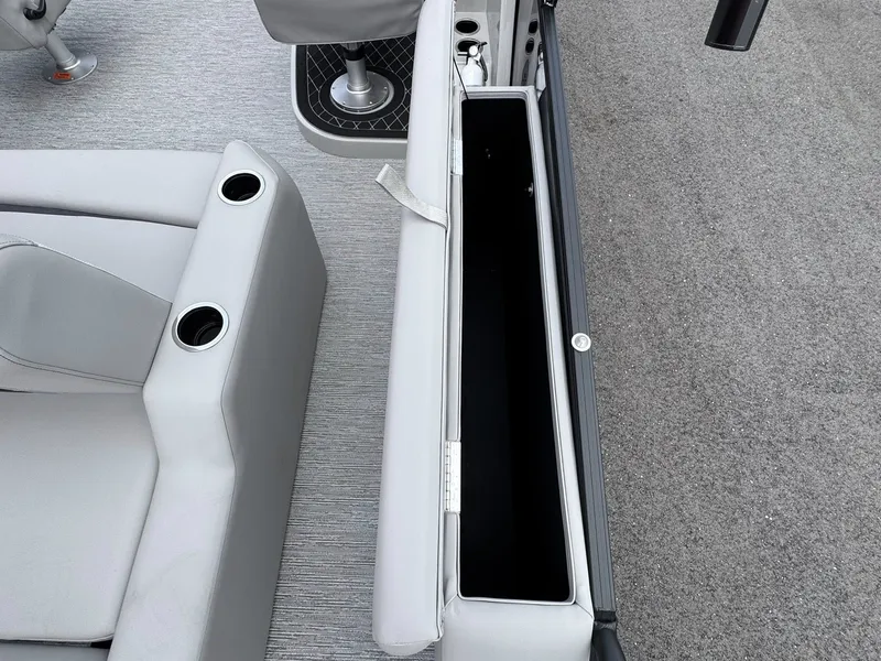 Slide: The Image of Interior of 2026 Starcraft SLS-5 Q DH with storage and seating. - 26