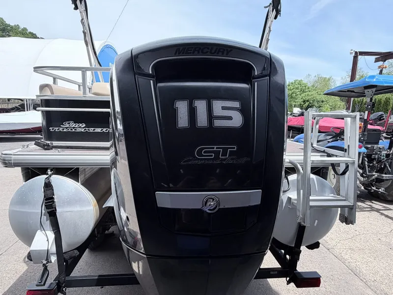 Slide: The Image of 2016 Sun Tracker Party Barge 22 DLX with Mercury 115 engine. - 17