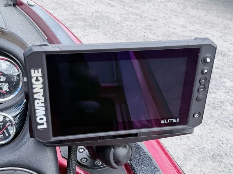 Slide: The Image of Lowrance Elite screen on 2017 Triton 19 TrX boat. - 21