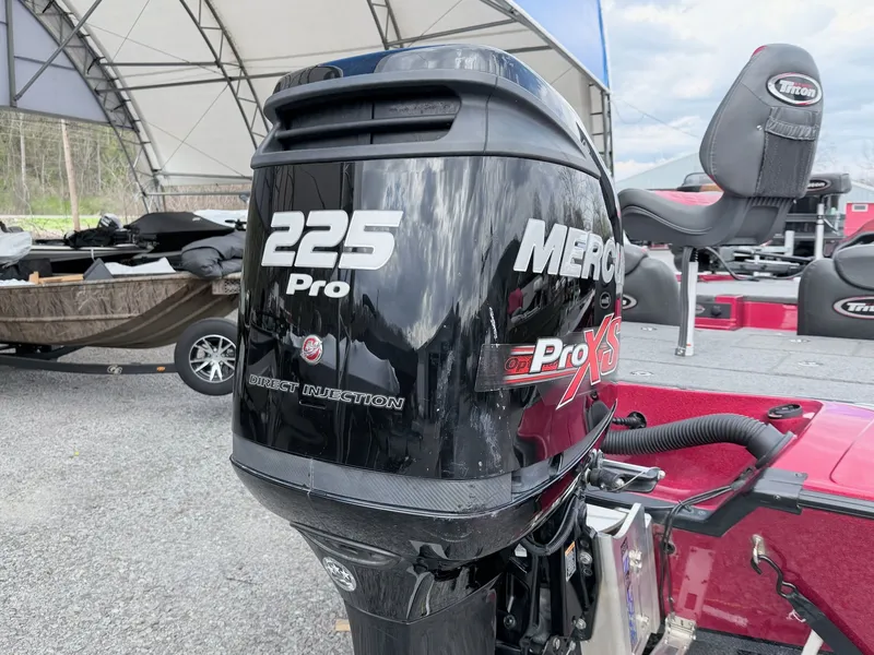 Slide: The Image of 2017 Triton 19 TrX with Mercury 225 Pro XS engine. - 25