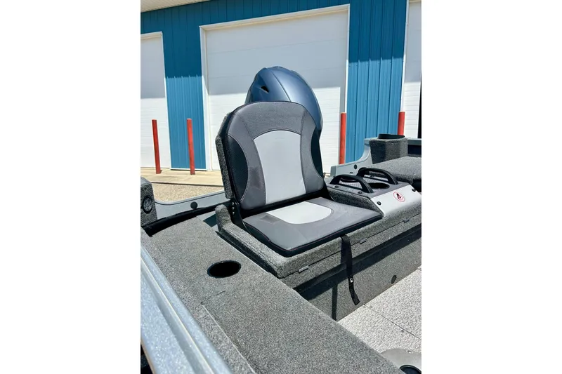 Slide: The Image of 2019 Alumacraft Classic 165 Sport boat seat with gray upholstery. - 20
