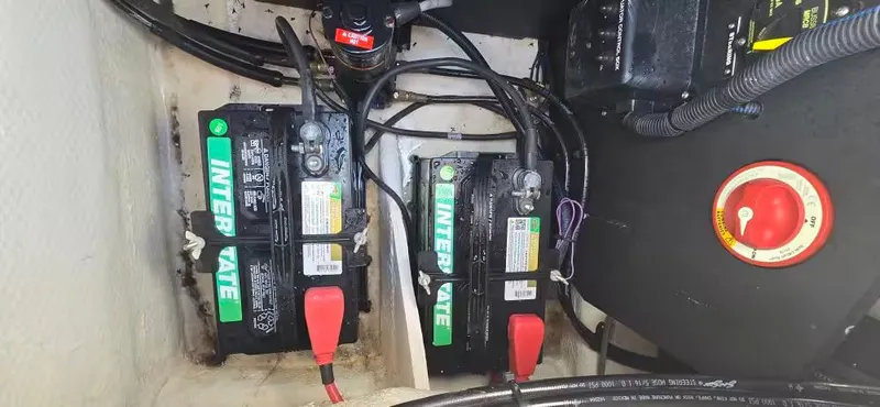Slide: The Image of Batteries in 2019 Regal 23 OBX boat. - 15