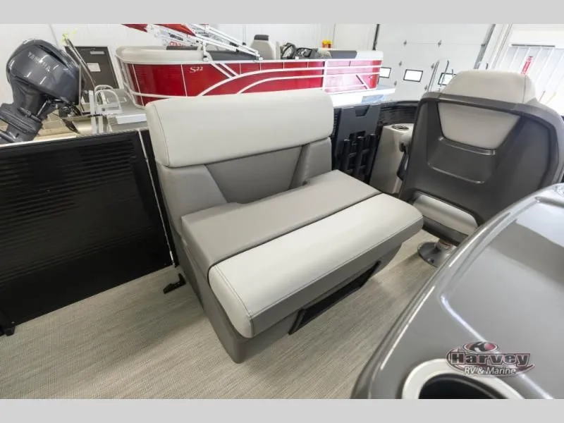 Slide: The Image of Sportfisher Sport 23-2S RL 2026 - 14