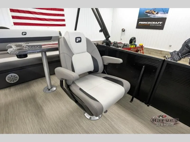 Slide: The Image of Sportfisher Sport 23-2S RL 2026 - 16