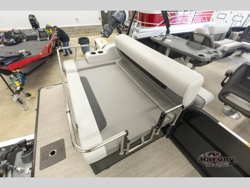 Slide: The Image of Sportfisher Sport 23-2S RL 2026 - 19