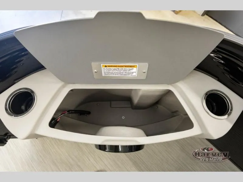 Slide: The Image of Sportfisher Sport 23-2S RL 2026 - 31