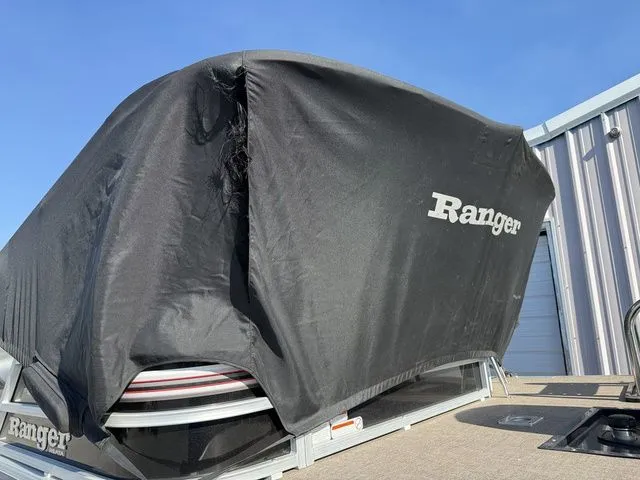 Slide: The Image of Ranger 220C REATA 2023 - 27