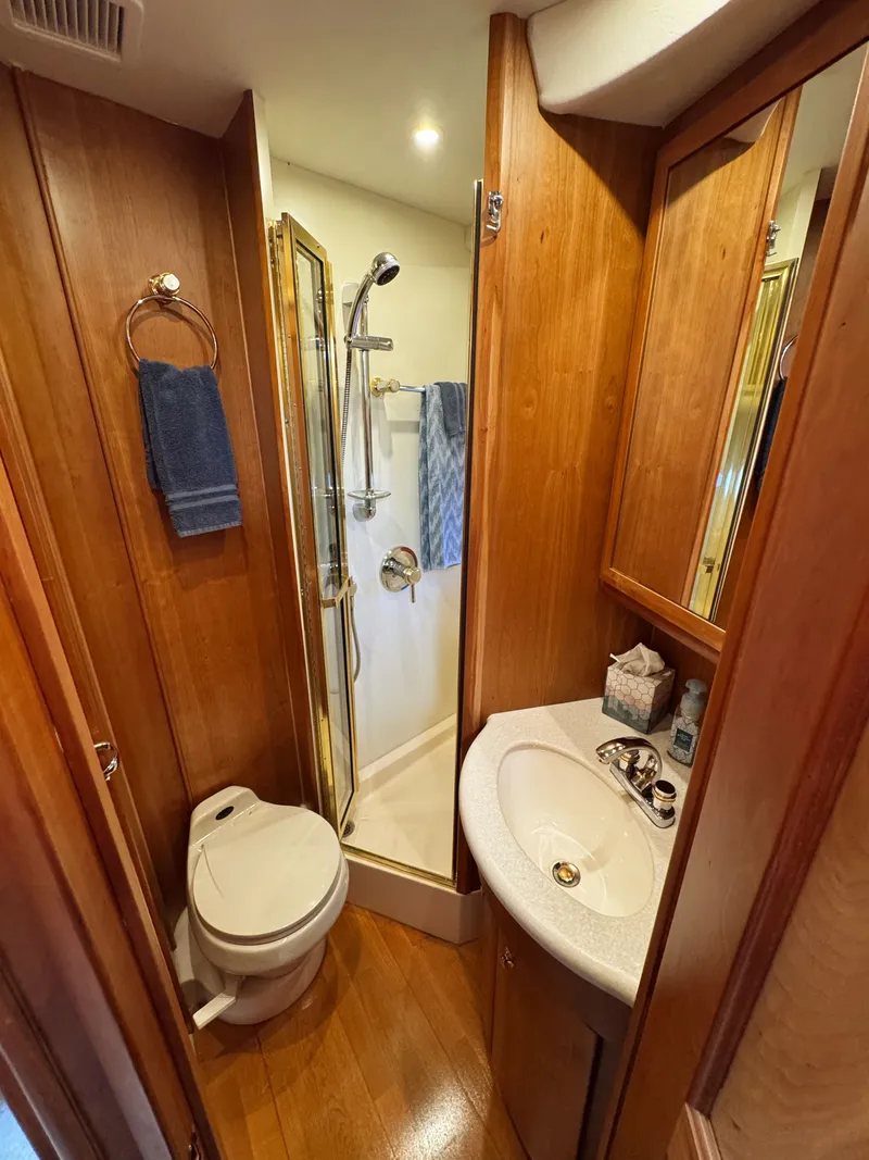 Slide: The Image of Silverton 39 Motor Yacht 2002 - 55