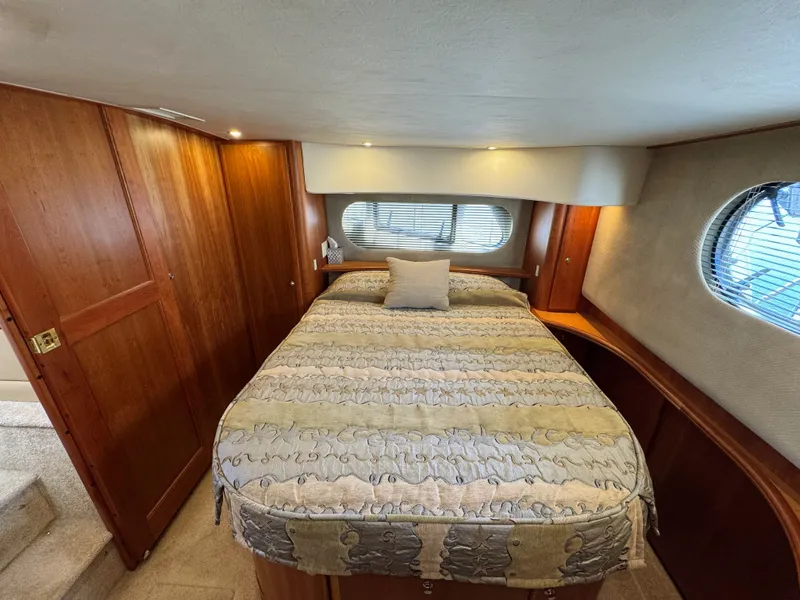 Slide: The Image of Silverton 39 Motor Yacht 2002 - 59