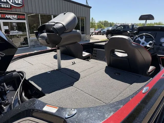 Slide: The Image of Nitro Z18 Pro 2022 - 4