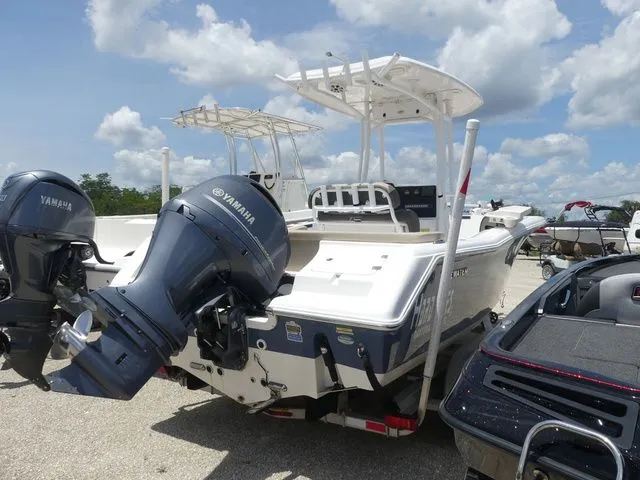 Slide: The Image of 2018 Tidewater 22 LXF boat with Yamaha outboard engines. - 4
