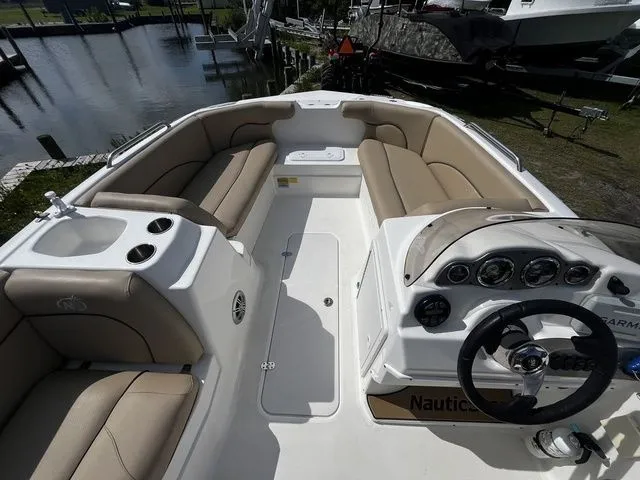 Slide: The Image of NauticStar 193 SC 2020 - 8