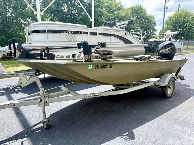 The Image of Lowe Multi-Species Series Stryker 16 SS 2015 - 1