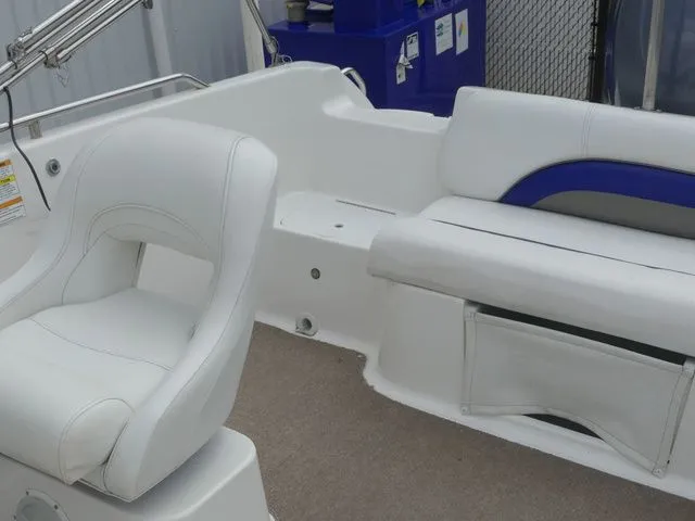 Slide: The Image of Hurricane Sundeck Sport 2012 - 20