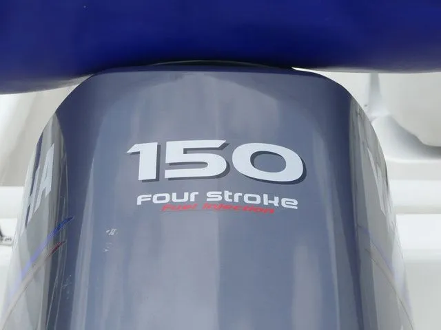 Slide: The Image of Hurricane Sundeck Sport 2012 - 22
