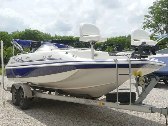 Slide: The Image of Hurricane Sundeck Sport 2012 - 4