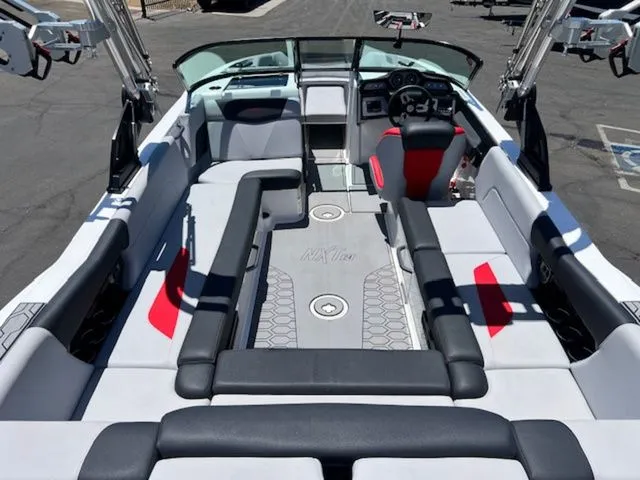 Slide: The Image of MasterCraft NXT24 2022 - 10