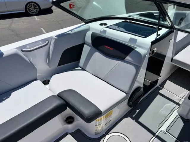 Slide: The Image of MasterCraft NXT24 2022 - 13