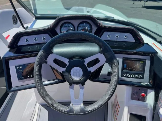 Slide: The Image of MasterCraft NXT24 2022 - 20