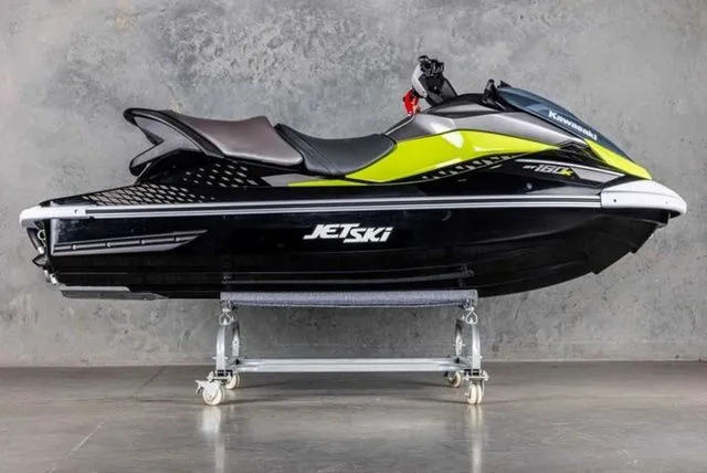 The Image of Kawasaki Jet Ski ST 2026 - 1