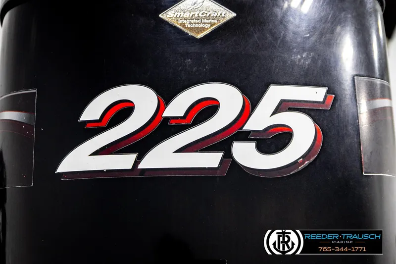 Slide: The Image of Close-up of 225 horsepower engine on 2004 Crestliner 2050 Sportfish boat. - 51