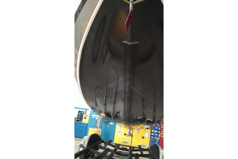 Slide: The Image of 2024 Nitro Z21 XL boat hull in showroom, showcasing sleek design and craftsmanship. - 4