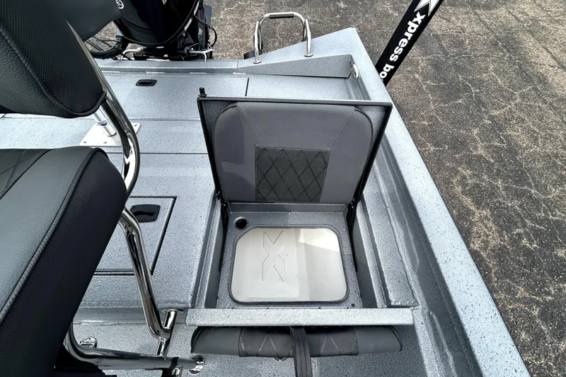 Slide: The Image of 2026 Xpress H20B Bay boat interior with open storage compartment. - 39