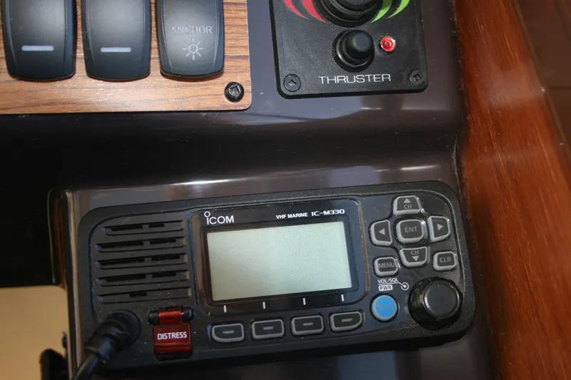 Slide: The Image of Control panel of 2024 Ranger Tugs R-25 with ICOM VHF marine radio. - 9