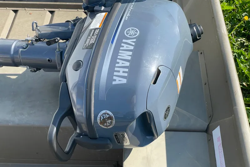 Slide: The Image of 2020 G3 Gator Tough 1036 boat with Yamaha outboard motor, close-up view. - 4