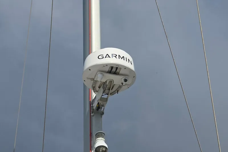 Slide: The Image of Garmin radar on Jeanneau Sun Odyssey 50 DS sailboat mast, 2011 model. - 44