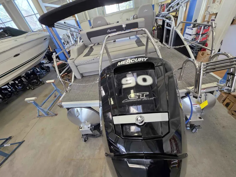 Slide: The Image of 2026 Barletta ARIA 20UC with Mercury 90 HP engine in showroom. - 8