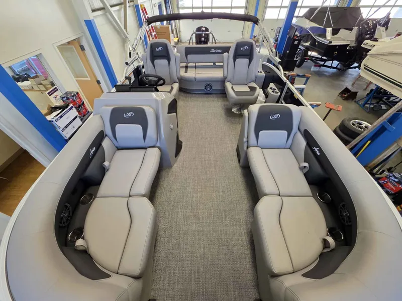 Slide: The Image of Interior of Barletta ARIA 20UC pontoon boat, model year 2026. - 9