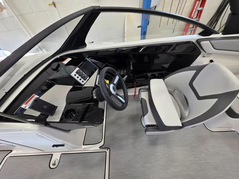 Slide: The Image of Yamaha AR220 2026 - 19