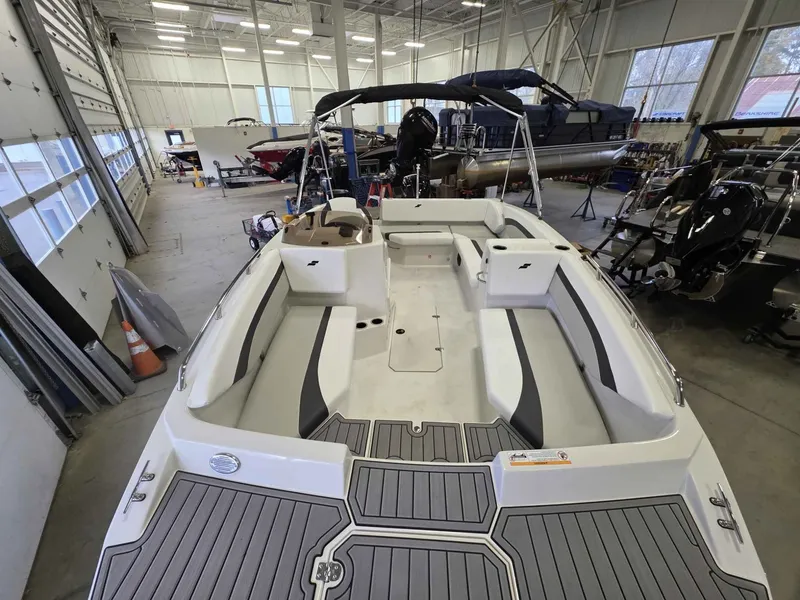 Slide: The Image of Starcraft SVX 171 OB 2026 boat in showroom. - 4