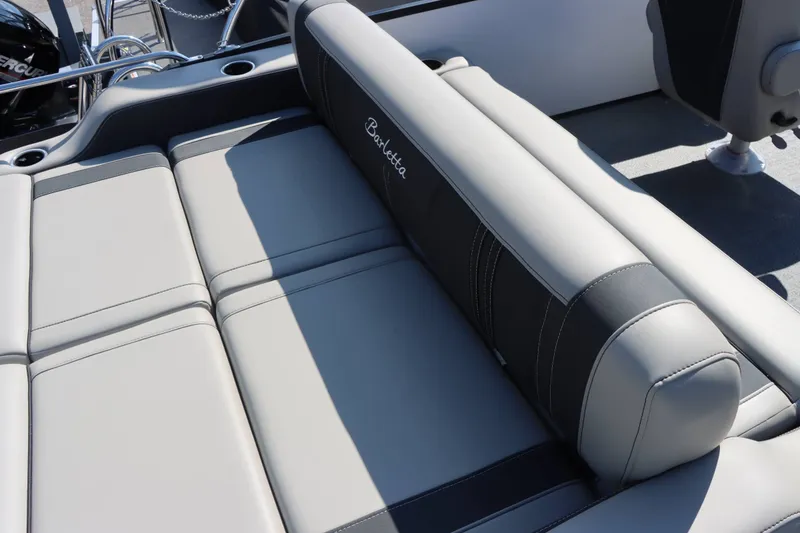 Slide: The Image of 2026 Barletta Corsa 23UC boat seat with gray upholstery. - 20
