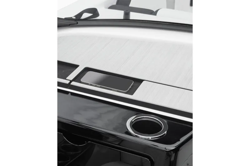 Slide: The Image of Yamaha Boats 222S 2026 dashboard with cup holder. - 3