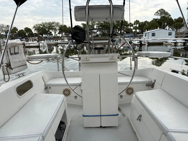 Slide: The Image of Catalina 36 MkII 2000 - 14