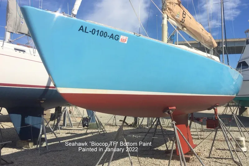Slide: The Image of 2008 e33 sailing yacht with fresh bottom paint, January 2022. - 18