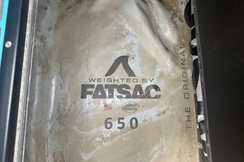 Slide: The Image of FATSAC weight bag in Heyday WT-2DC 2022 boat, labeled 'The Original 650'. - 18