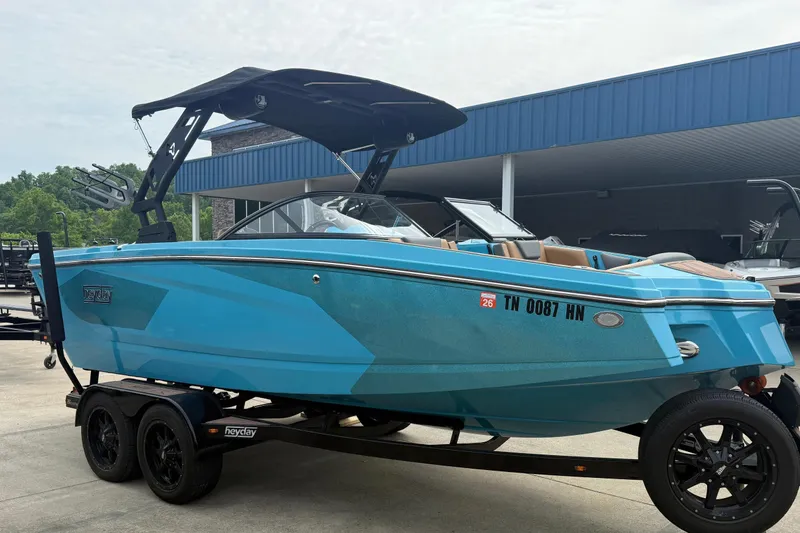 Slide: The Image of Blue 2022 Heyday WT-2DC boat on trailer. - 5
